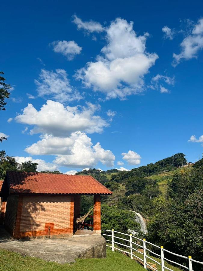 Chalés Pedacim du Céu Bueno Brandão Exterior foto