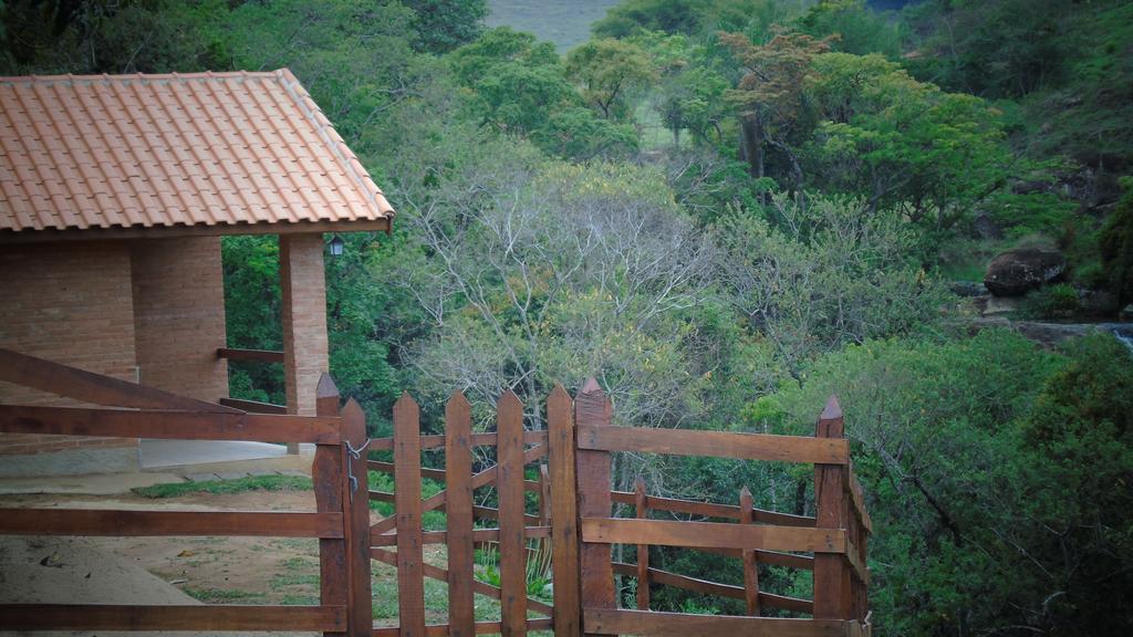 Chalés Pedacim du Céu Bueno Brandão Exterior foto
