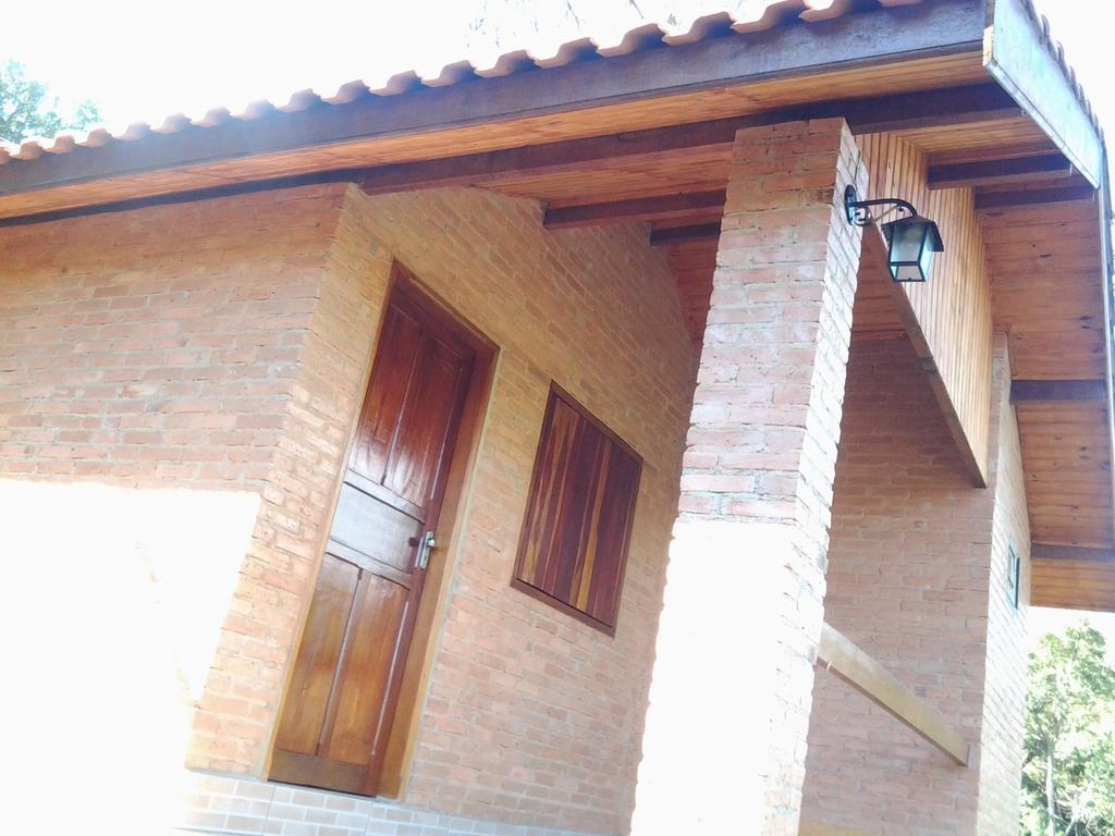 Chalés Pedacim du Céu Bueno Brandão Habitación foto
