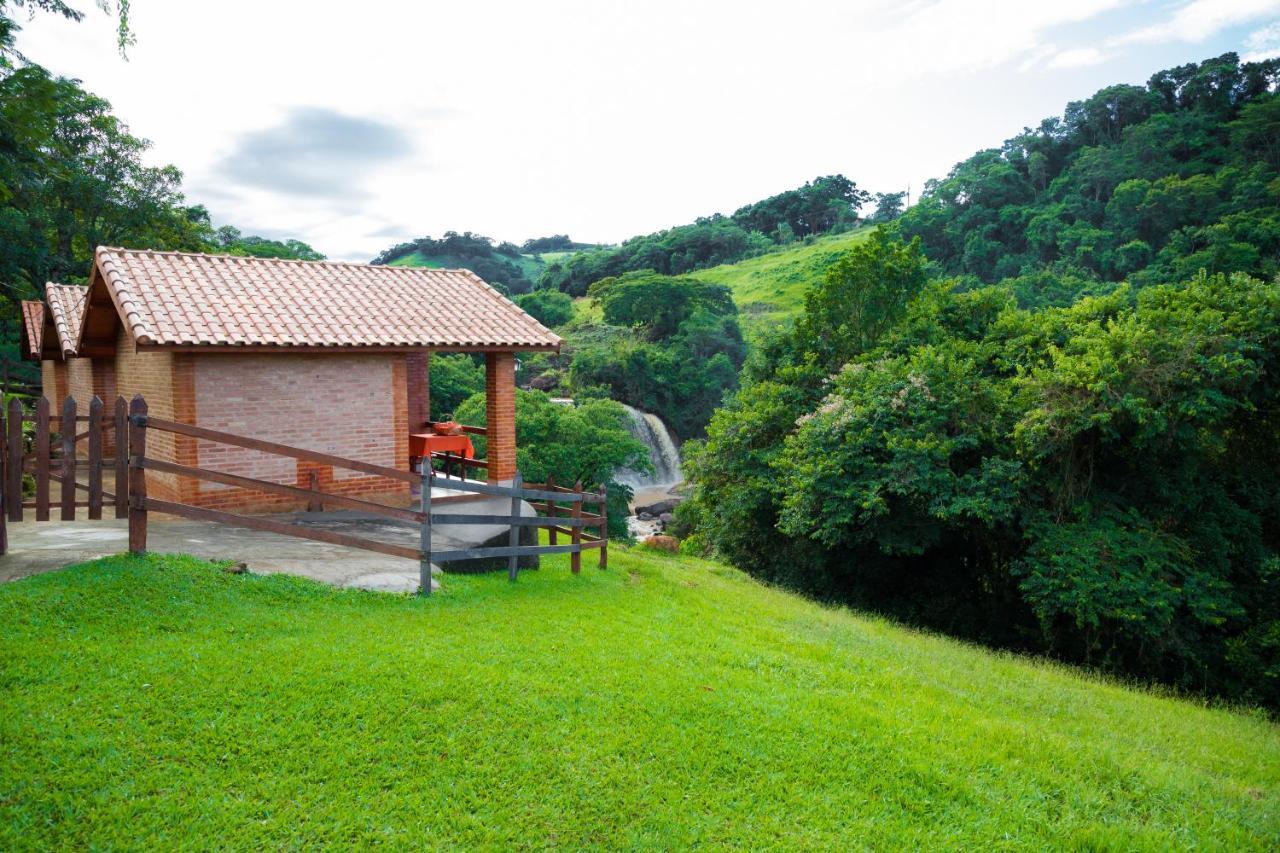 Chalés Pedacim du Céu Bueno Brandão Exterior foto